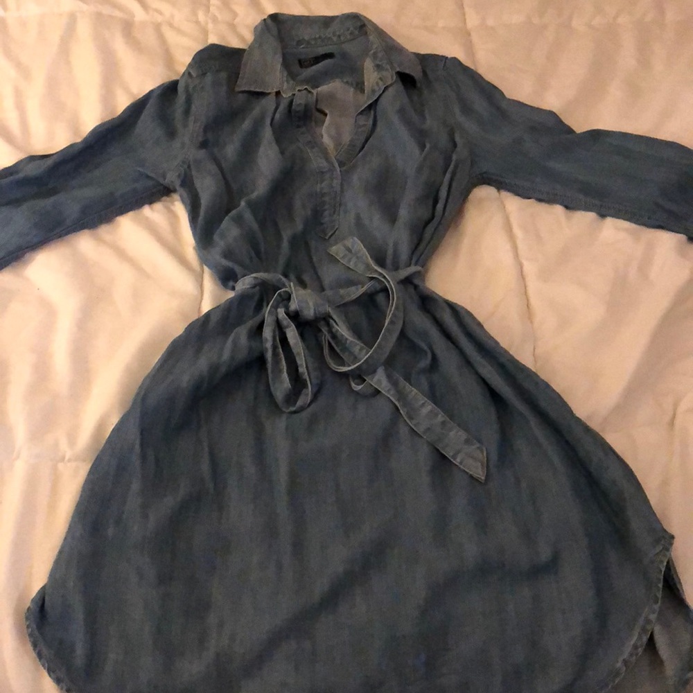 Gap jean dress